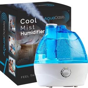 Cool mist humidifier. Very lightly used. In great condition.